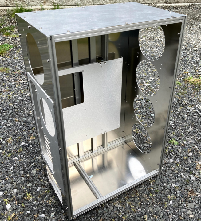 Air case side angle.png