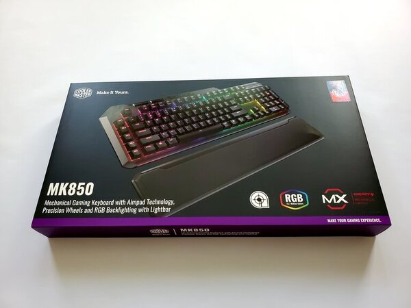 Cooler Master MK850 Mechanical Gaming Keyboard Review (1)