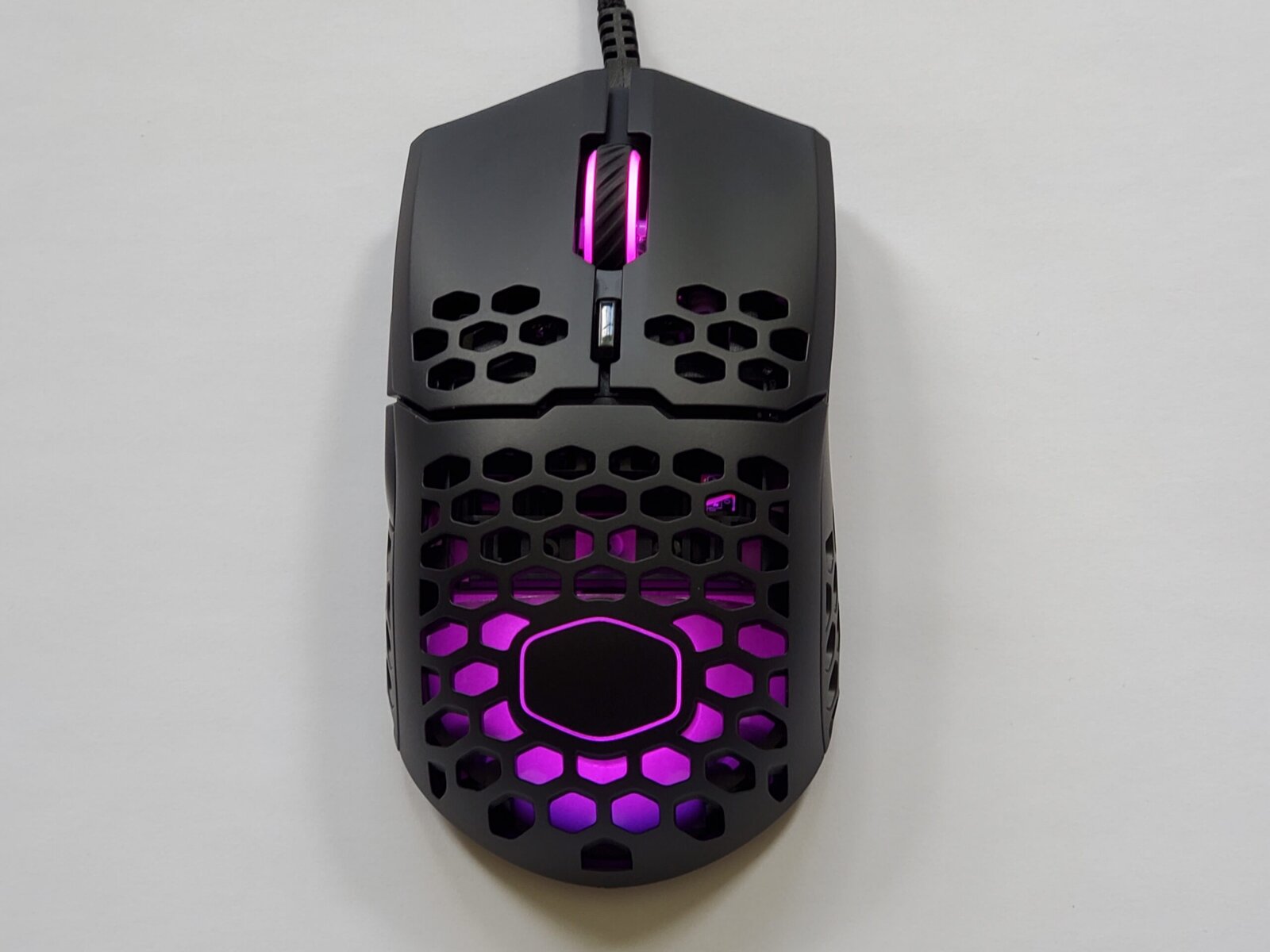 Cooler Master M711 Gaming Mouse (2)