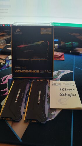 More information about "32GB Corsair Vengeance Pro RGB"
