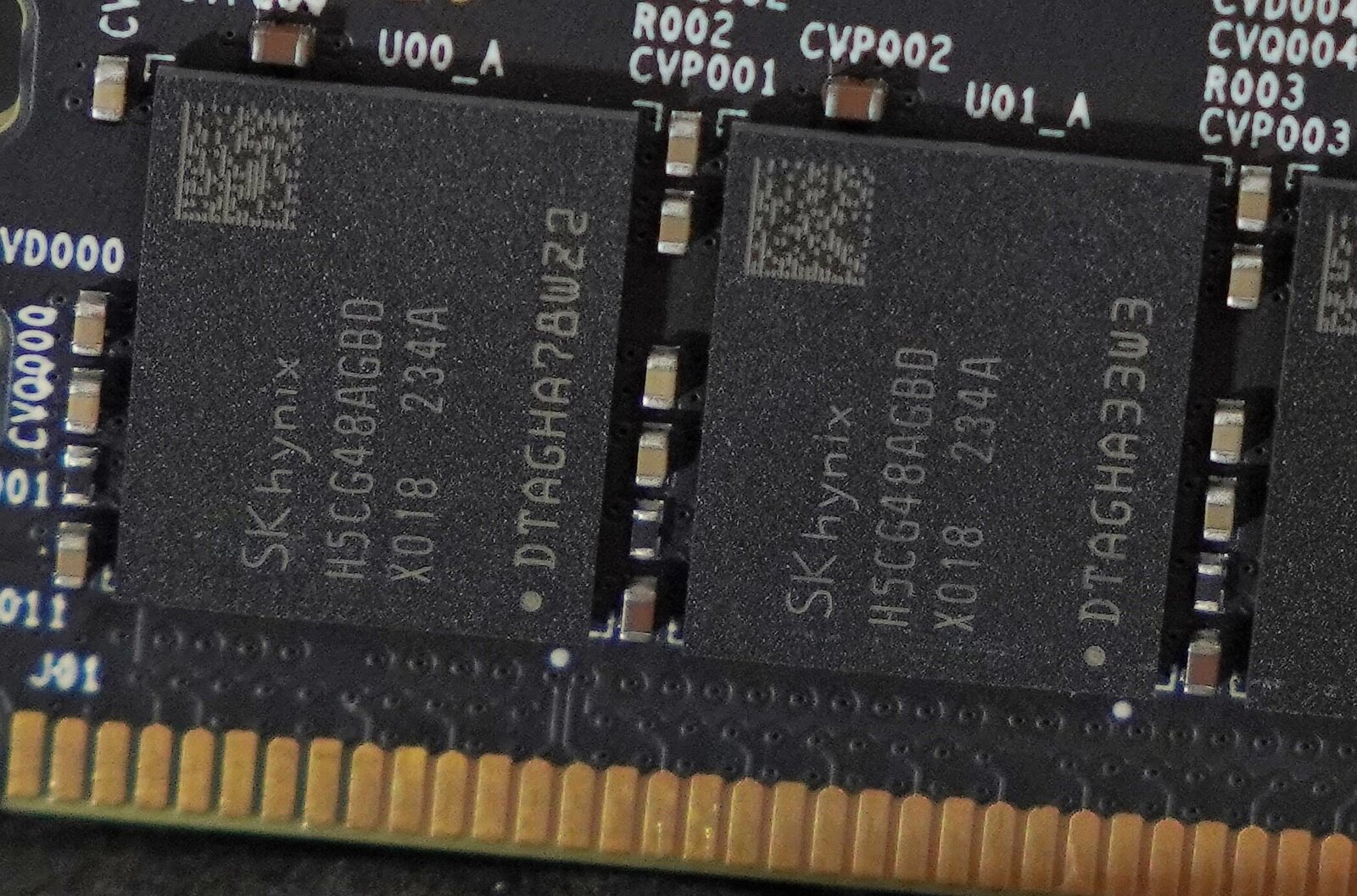 Corsair DDR5-7200 Dominator Platinum 32GB CL34  (1).jpg
