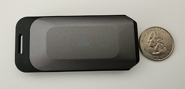 Corsair EX100U 2TB Portable USB Type-C SSD (2).jpg