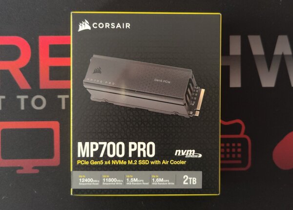 Corsair MP700 Pro NVMe (1).jpg