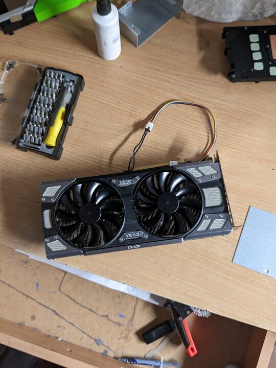 LMC_28 Oct 22_08_Z50SPro–soap.jpg